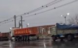 انتقاد شهروندان از چراغ‌ روشن پارک‌های خالی در بناب و عجب‌شیر؛ وقتی تبریز در خاموشی است +فیلم